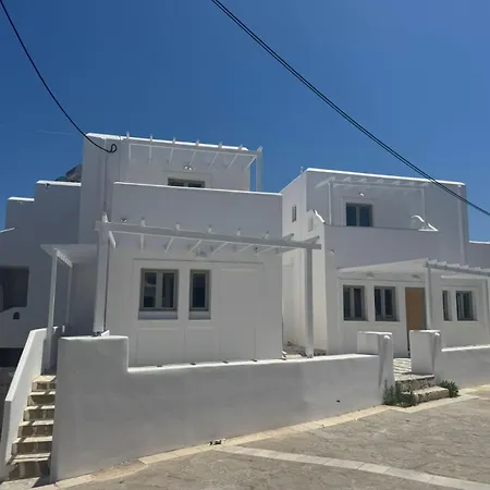 Apartmanhotel Om Living Paros Píszo Livádi